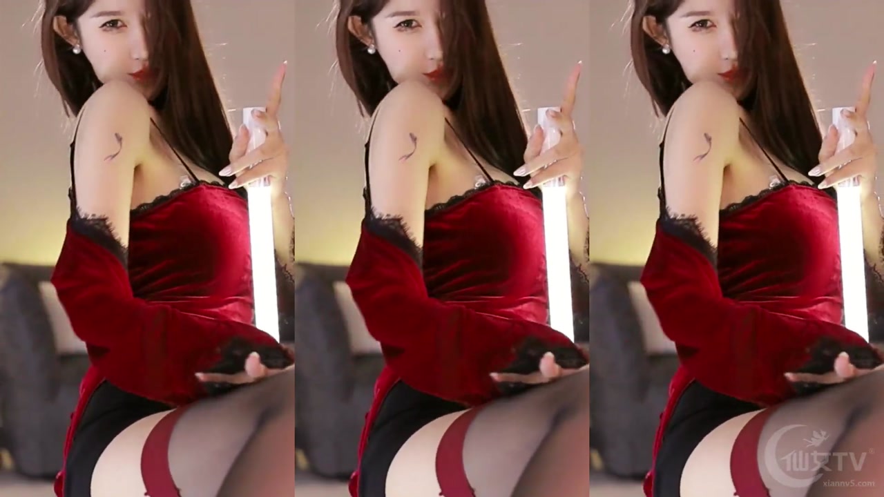 Douyin wenningczhu[温柠c丶]20231006 Chinese girl live streamingCute Chinese Girls Dance Livestream High
