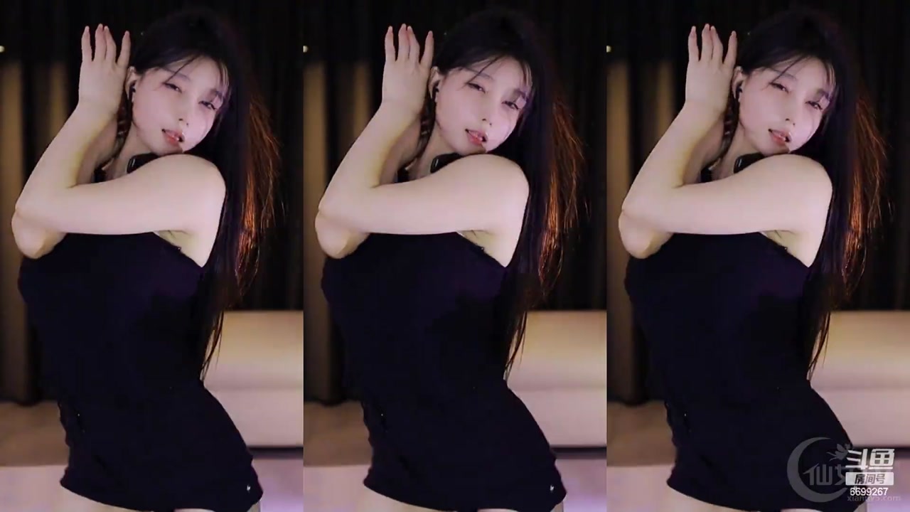Douyin 湖南小橙子[hunanxiaochengzi]20230716 Adorable Chinese Girl Group Dance Live 000003