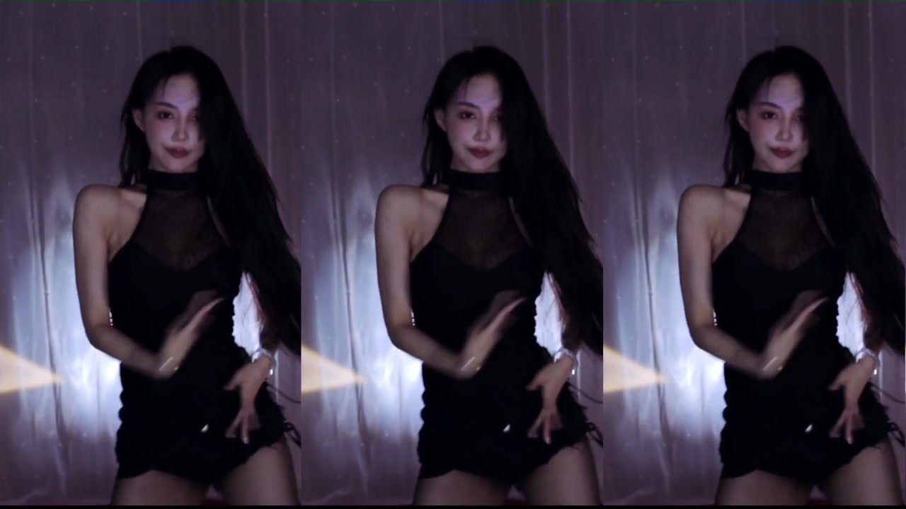 王雨檬呀20230723 TikTok live with Chinese girls dancing 000001