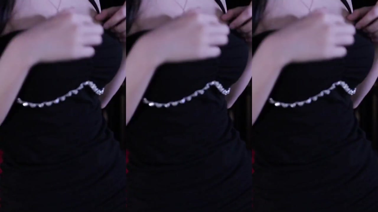 Douyin yizhimengqiyoo[一只萌七哟o]20230710 Chinese girl live dance 000006