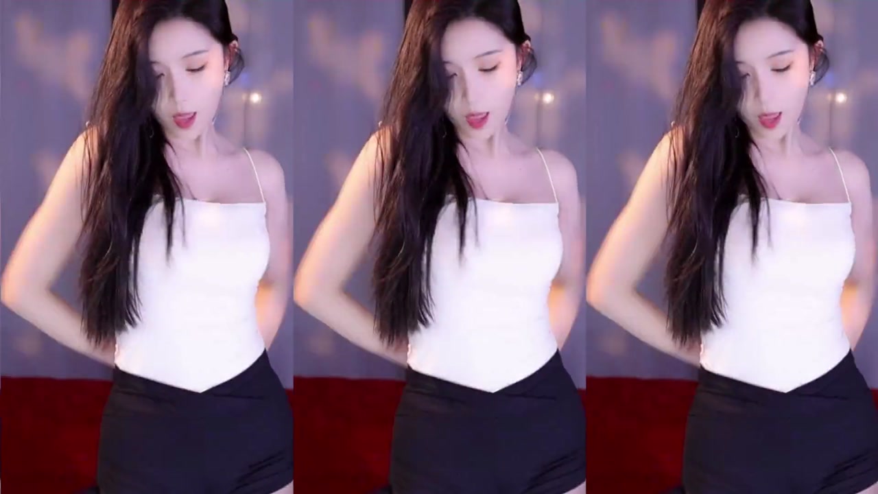 Douyin yizhimengqiyoo[一只萌七哟o]20231219 Chinese girl korean dance videos 000010