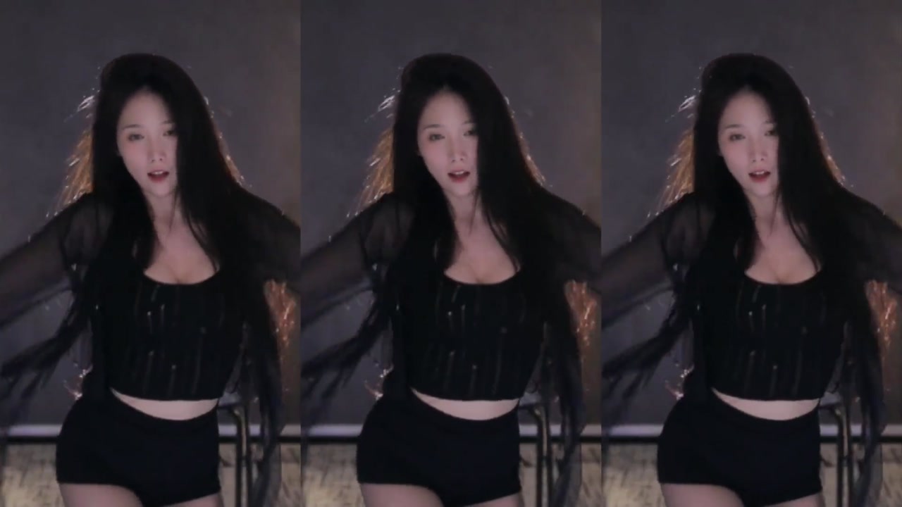 Douyin 朴雨彬[puyubin]20231205 Chinese girl dancing meme 000036