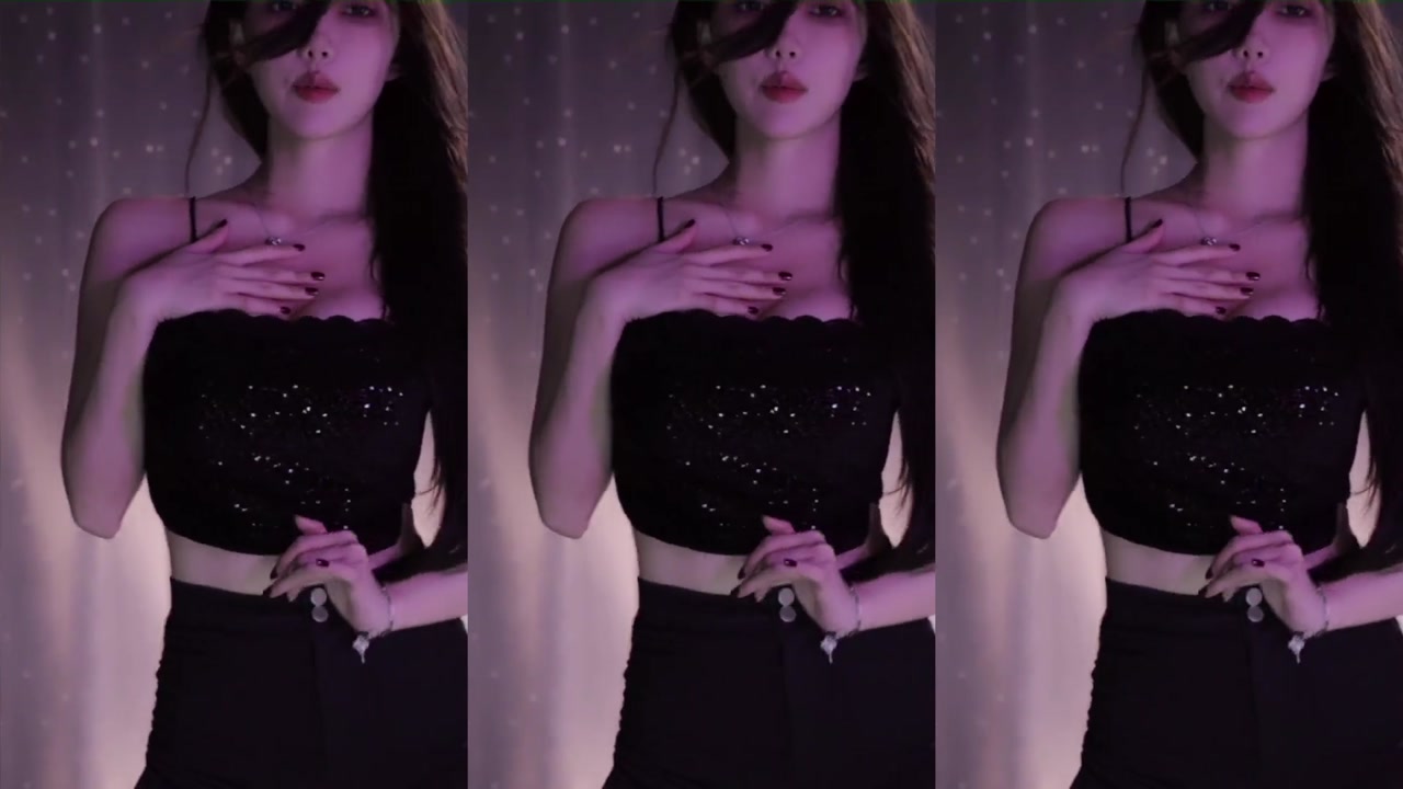 王雨檬呀20231018 Chinese girl dancing meme 000006