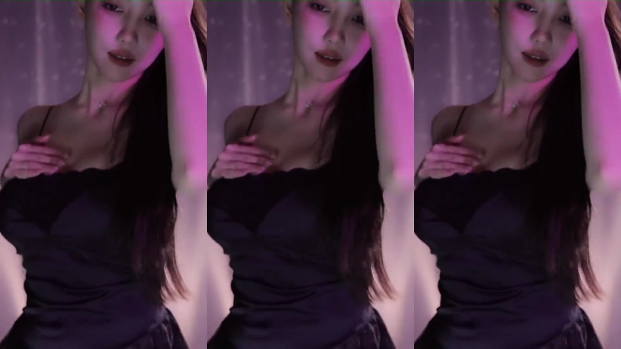 Chinese girl 王雨檬呀[wangyumengya]20230910 sexy female anchor from China dances 000000