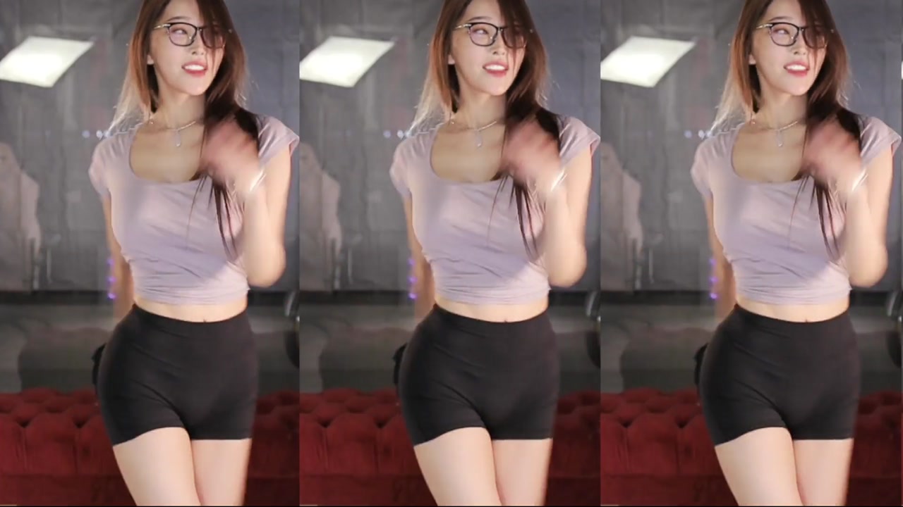 Chinese girl vivixiaoxiaosu[vivi小小酥]20230914 Douyulive dancer Livestream Highlights 000001