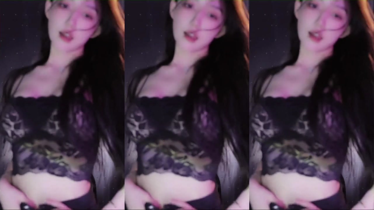 Douyu 王雨檬呀20230430 Adorable Chinese Girl Group Dance Live 000021