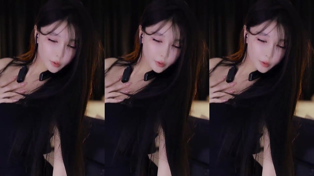 Douyin 湖南小橙子[hunanxiaochengzi]20230717 Chinese girl live streamingCute Chinese Girls Dance Livestrea