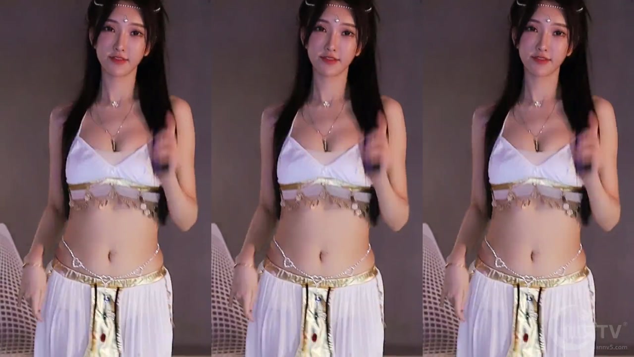 南妹儿20220124 Chinese female anchor live free 232000