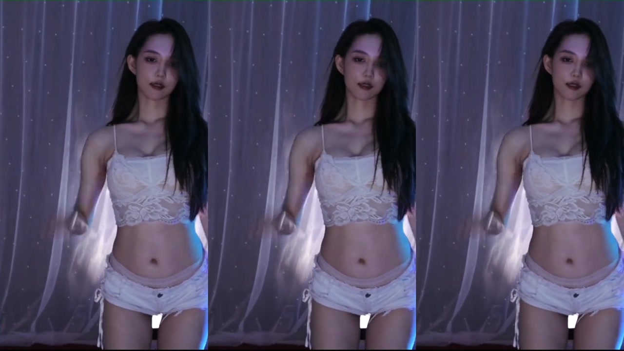 Huya 王雨檬呀20230411 Chinese Douyu stream recording 000001