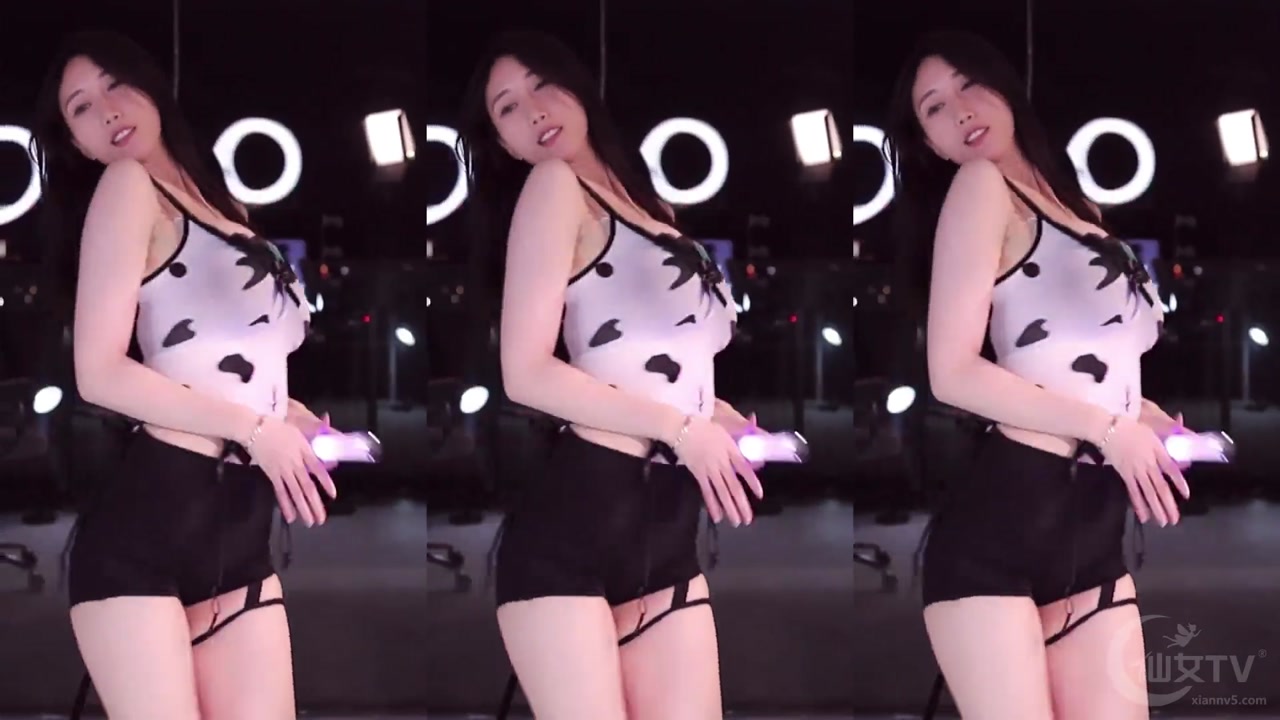 Douyu 小小玉酱20230909 Chinese girl avi video 000000