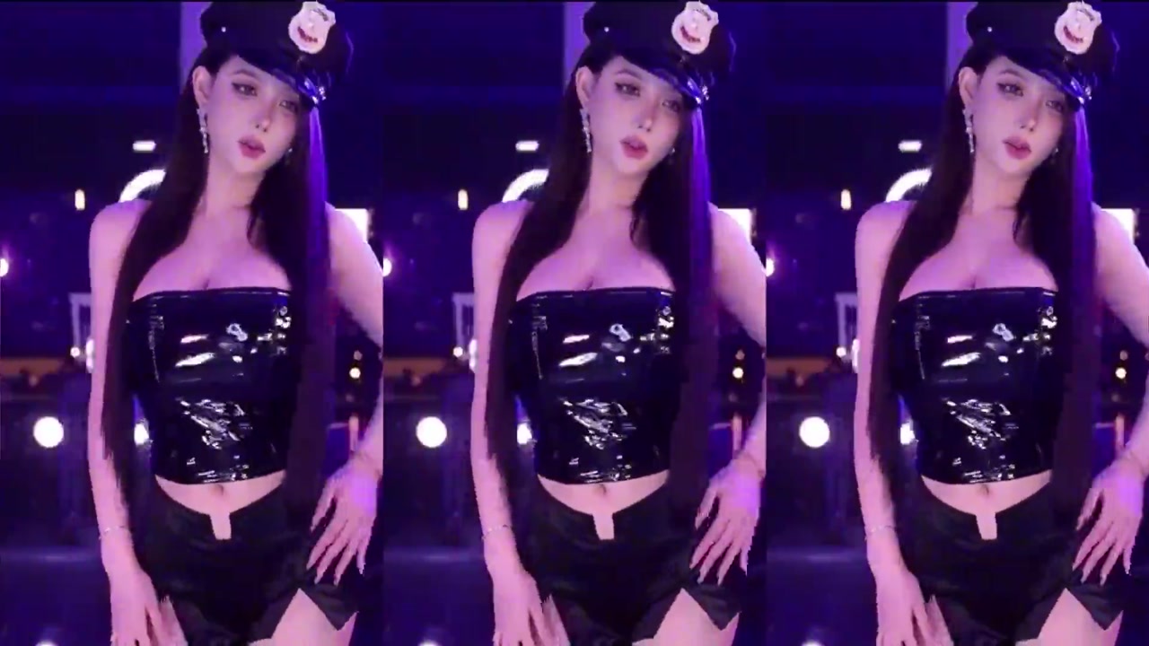 Chinese girl minana呀[minanaya]20230723 douyin live Dance Livestream Highlights 000006