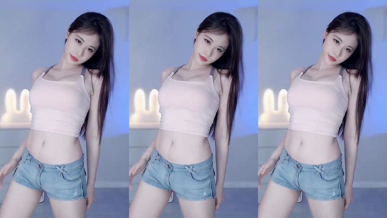 Douyu 一只小仙若20230810 Douyulive dancer Livestream Highlights 000000