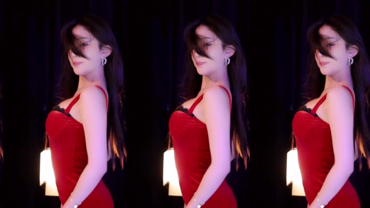 Chinese girl yizhimengqiyoo[一只萌七哟o]20240130 pretty chinese girl live dance 000003