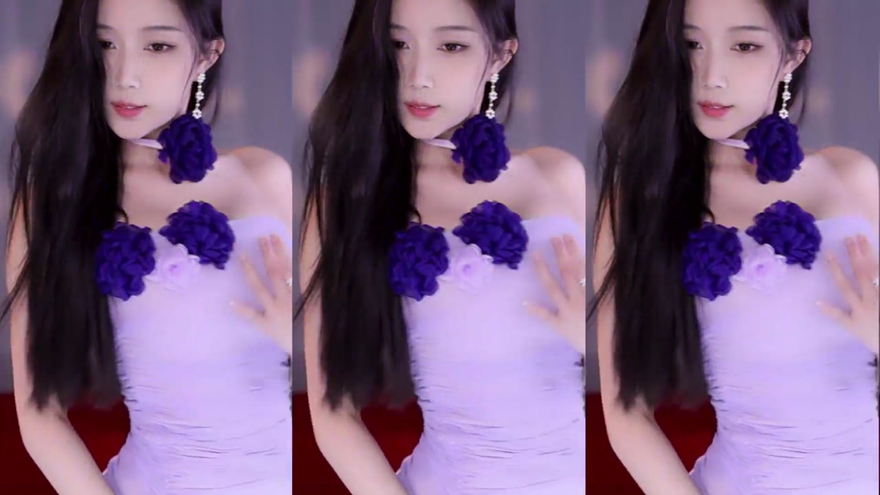 一只萌七哟o20231217 TikTok live with Chinese girls dancing 000000