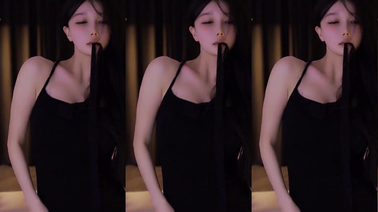 Huya 湖南小橙子20230623 Chinese Douyu female anchor dances 000003