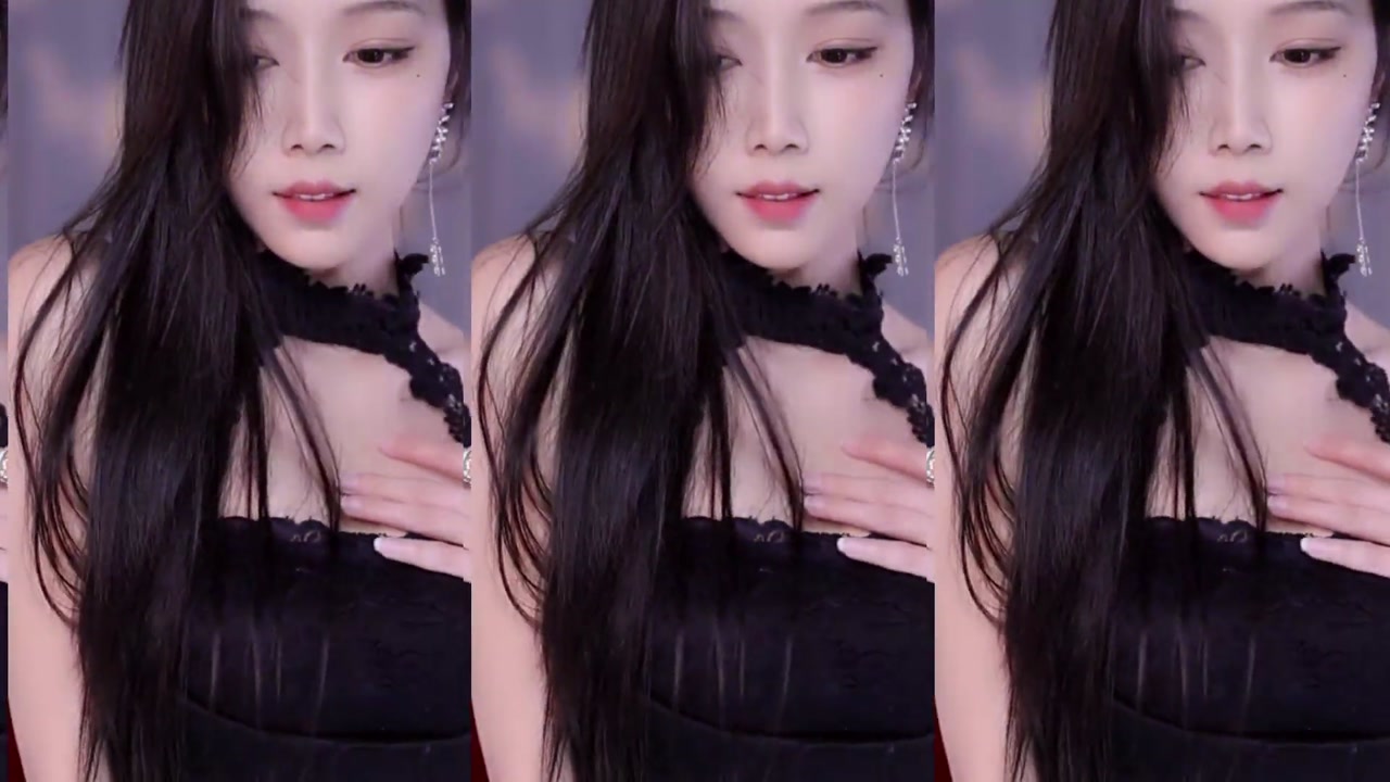 Chinese girl yizhimengqiyoo[一只萌七哟o]20231221 pretty chinese girl live dance 000001