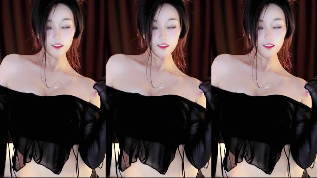 Douyin Nice丶奶思丶[nicezhunaisizhu]20230409 douyin live Dance Livestream Highlights 000006