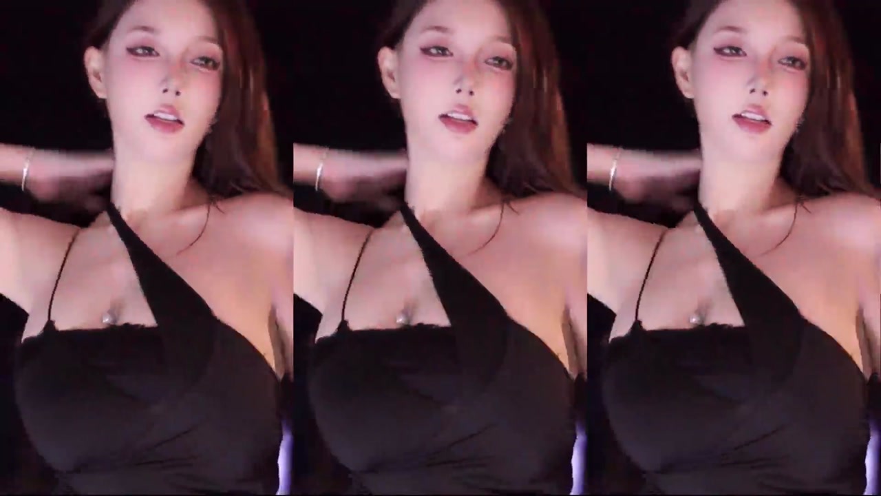 Douyin minana呀[minanaya]20231129 Chinese girl dancing meme 000010