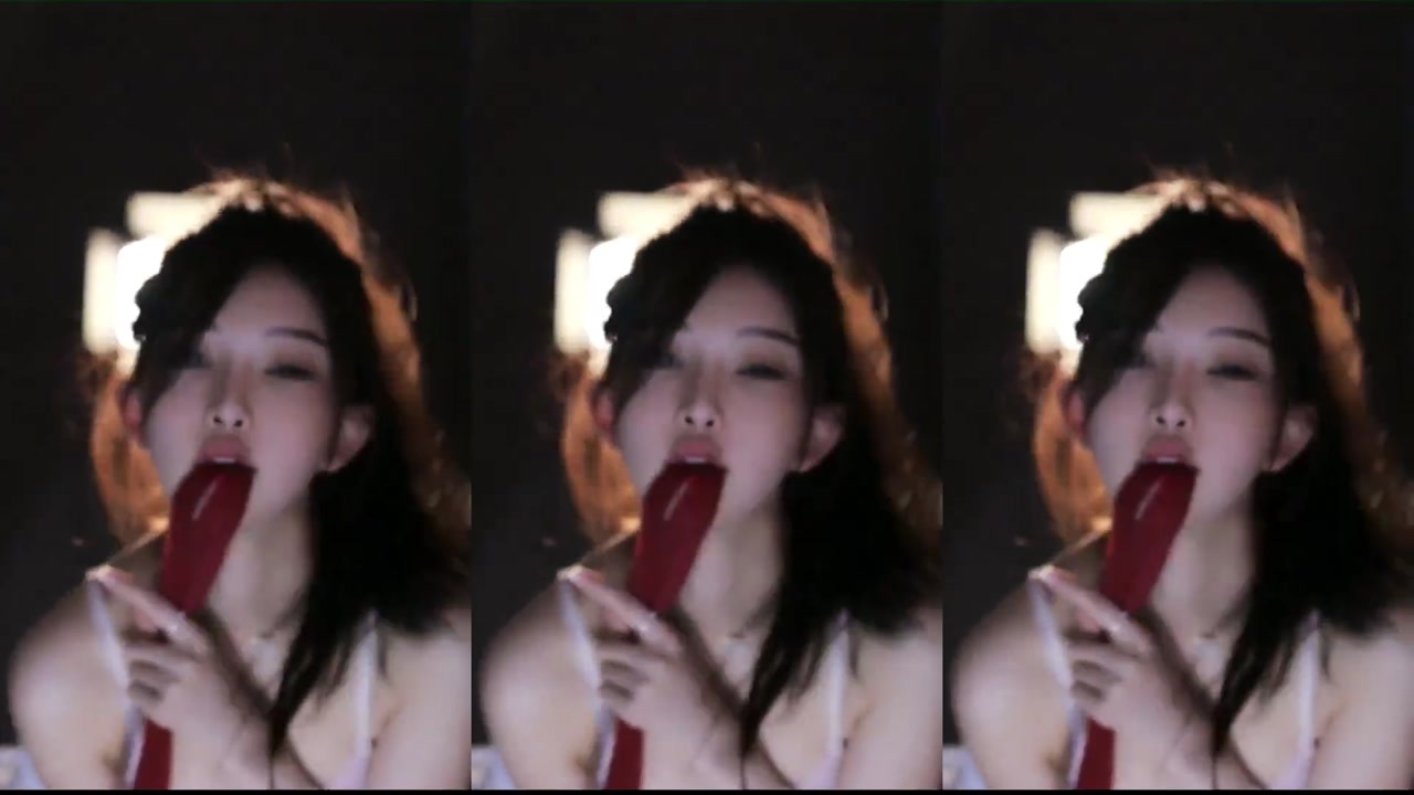 Chinese girl nanmeier[南妹儿]20230427 Adorable Chinese Girl Group Dance Live 000006