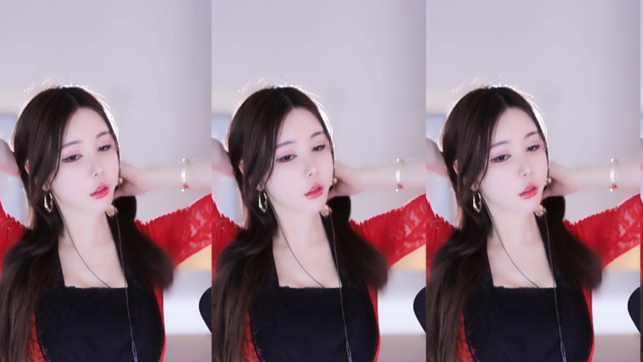 Douyu 优粒20220128 Chinese girl live streamingCute Chinese Girls Dance Livestream Highlights 223700