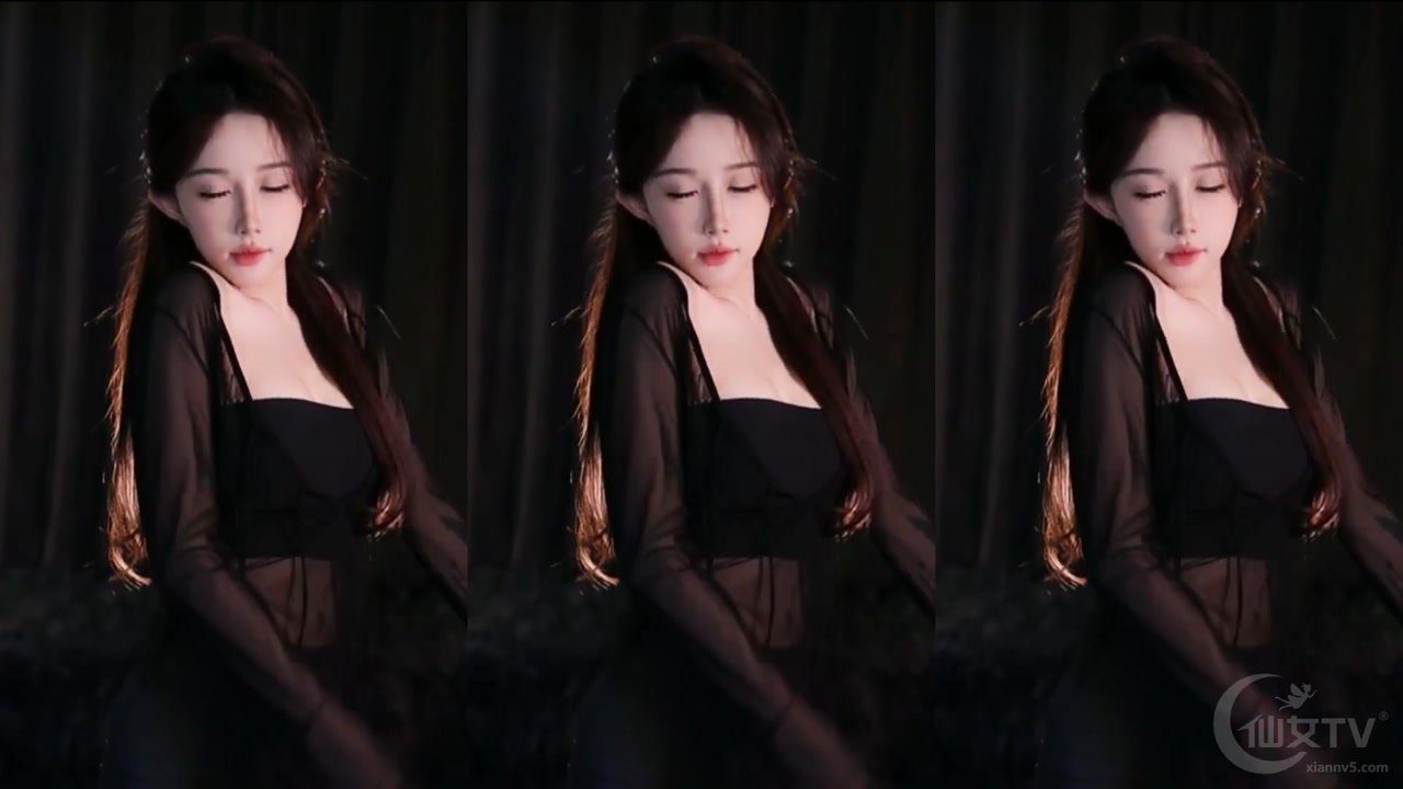 Douyu 奶言艾20231029 Chinese girl dancing meme 000010