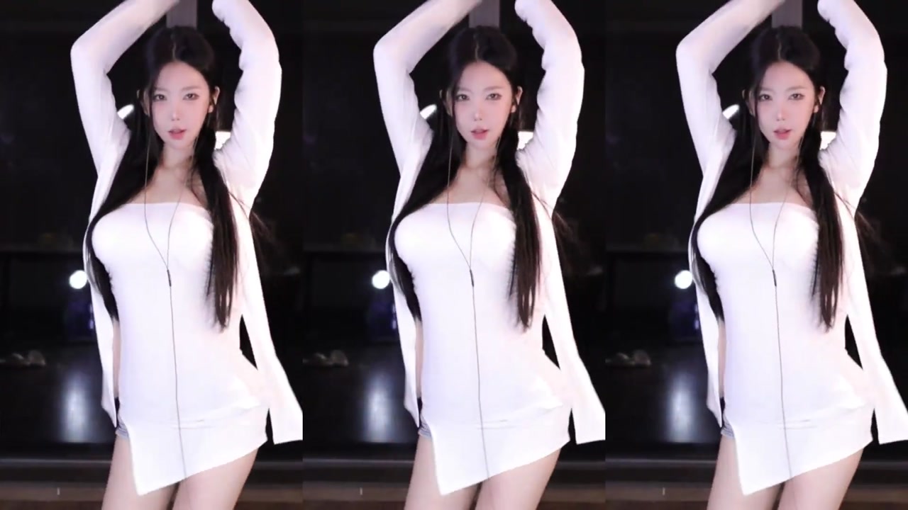 Chinese girl xuzhaizhai[徐宅宅]20231125 Chinese girl live dance 000015