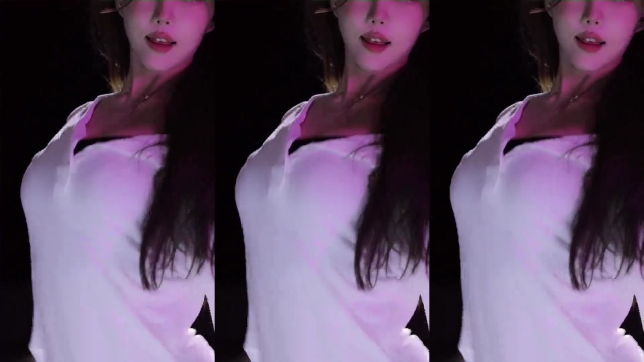 Chinese girl 王雨檬呀[wangyumengya]20230831 douyinlive dancer Livestream Highlights 000006