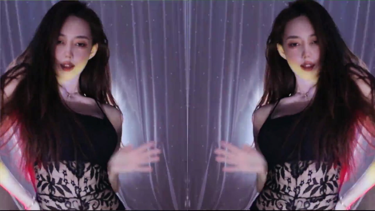 Douyin wangyumengya[王雨檬呀]20230408 TikTok live with Chinese girls dancing 000002