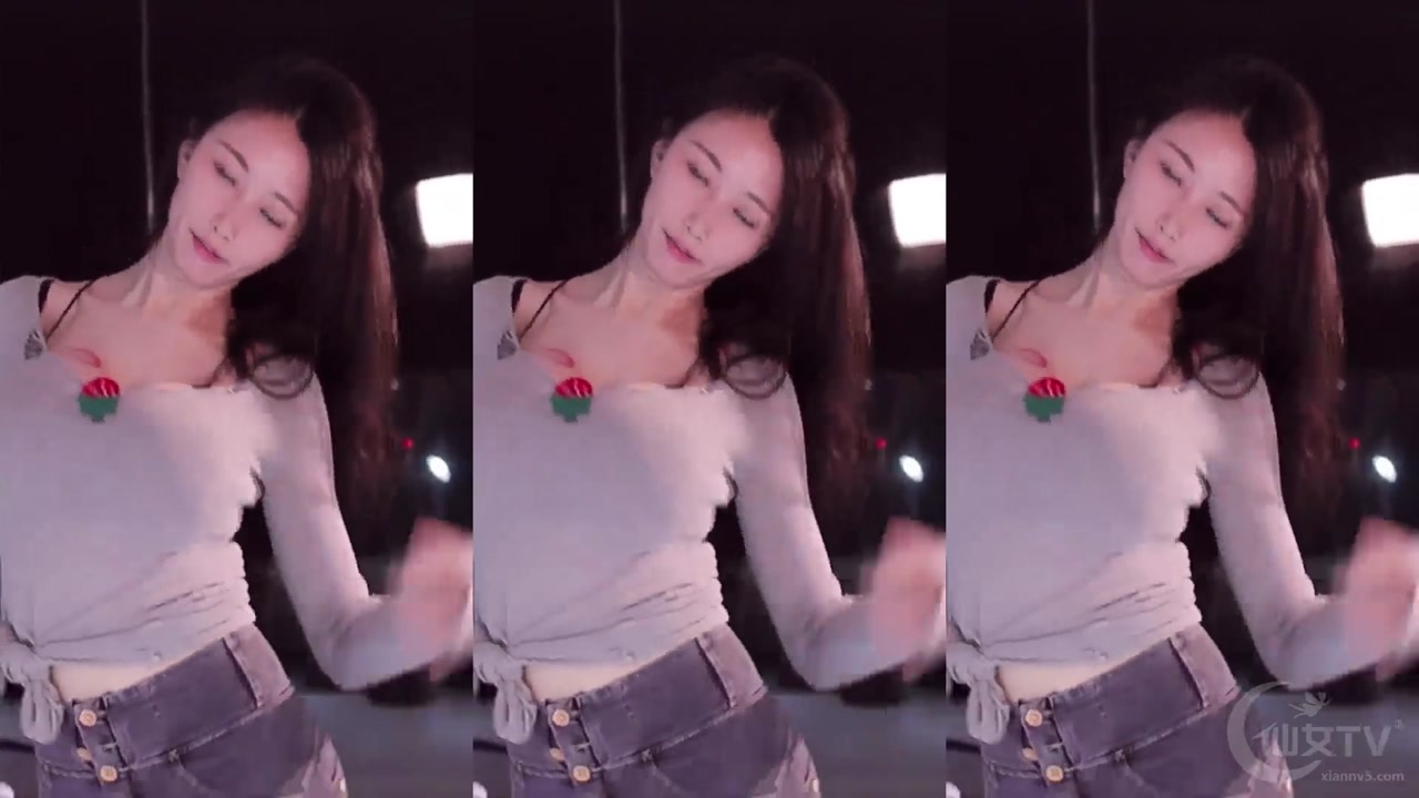 Chinese girl xiaoxiaoyujiang[小小玉酱]20230929 A beautiful female anchor from China 000000