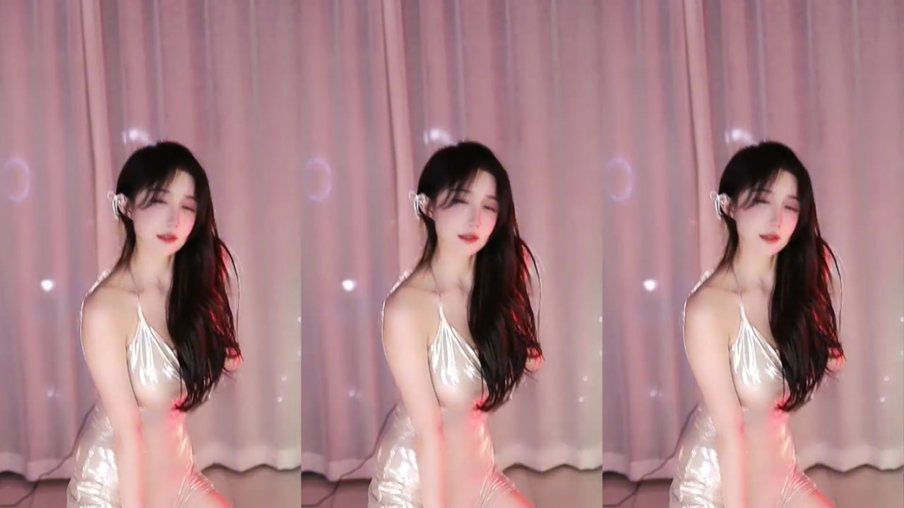 Chinese girl 奶言艾[naiyanai]20230612 douyin live Dance Livestream Highlights 000006