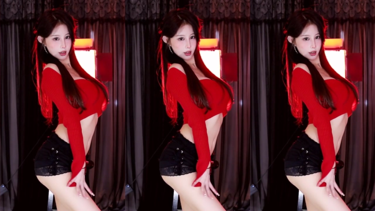 三岁伊丶20220102 Chinese Douyu female anchor dances 200300