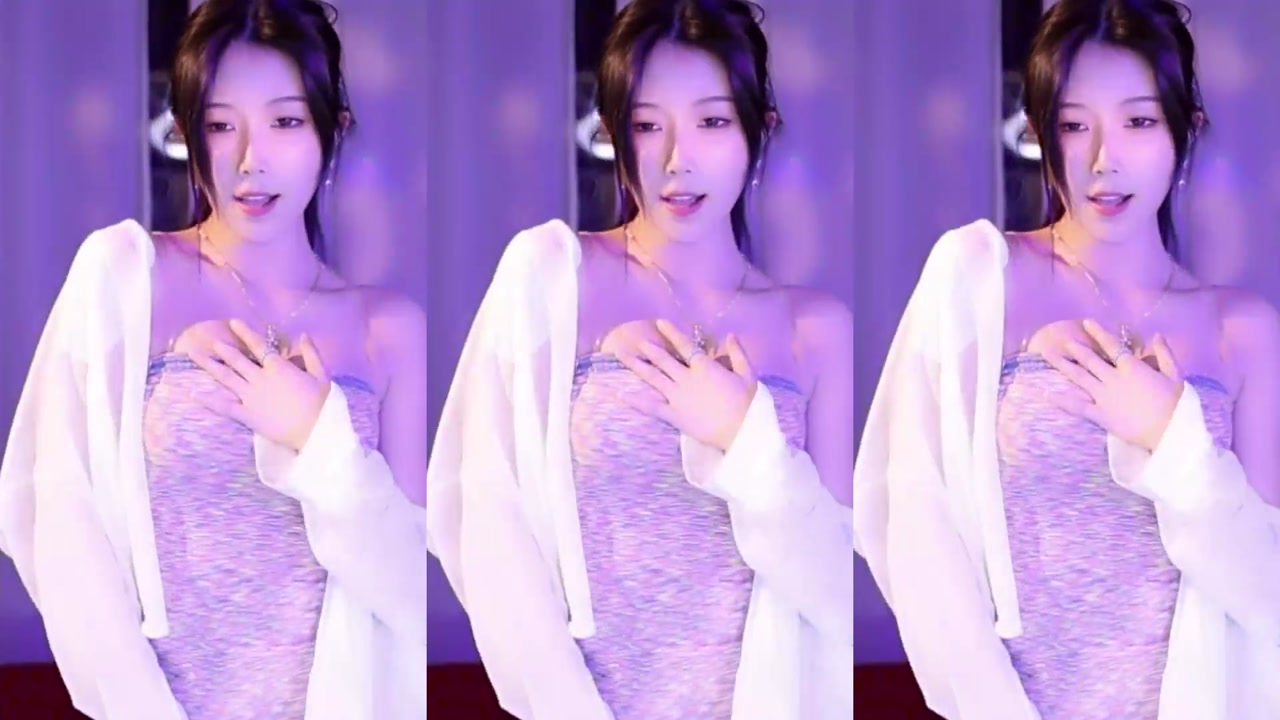 一只萌七哟o20231214 Chinese girl dancing meme 000000