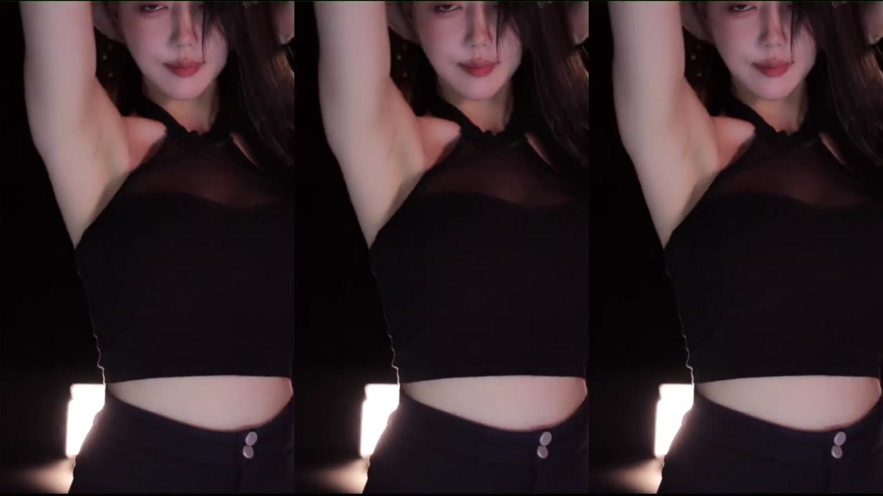 Douyin 王雨檬呀[wangyumengya]20230808 Chinese girl dancing meme 000003