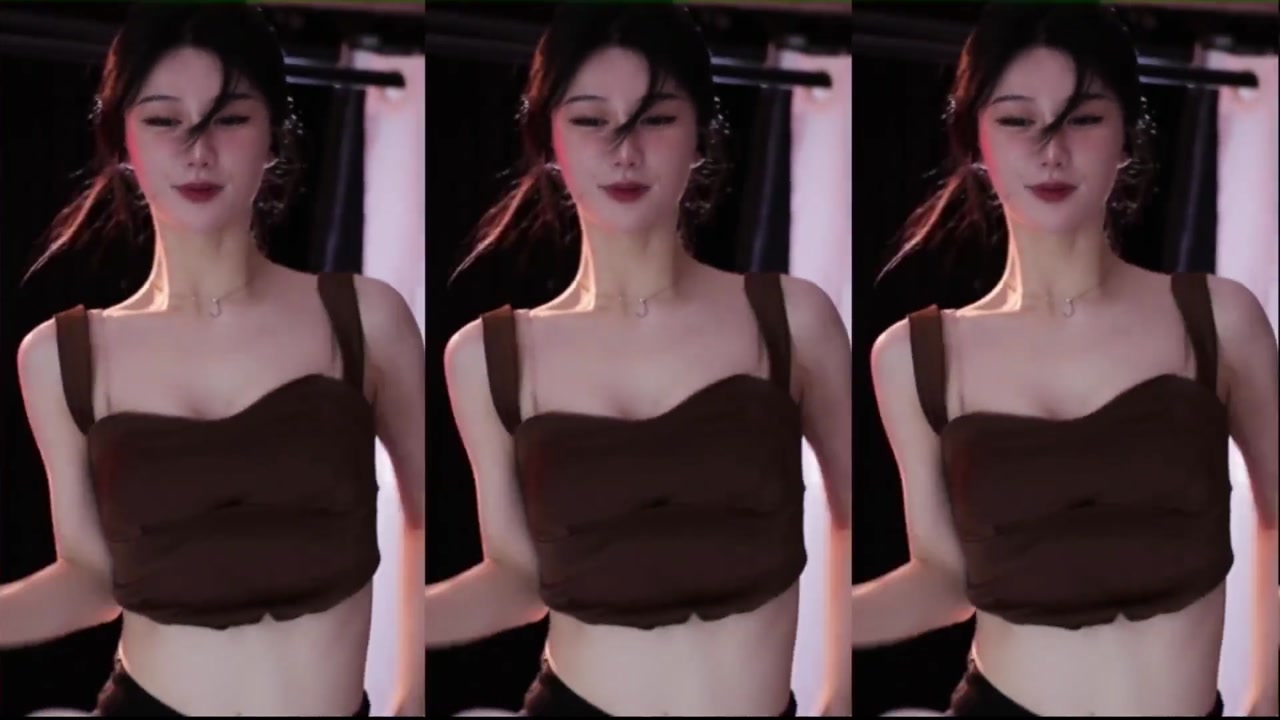 Huya 青台miss20230721 TikTok live with Chinese girls dancing 000000