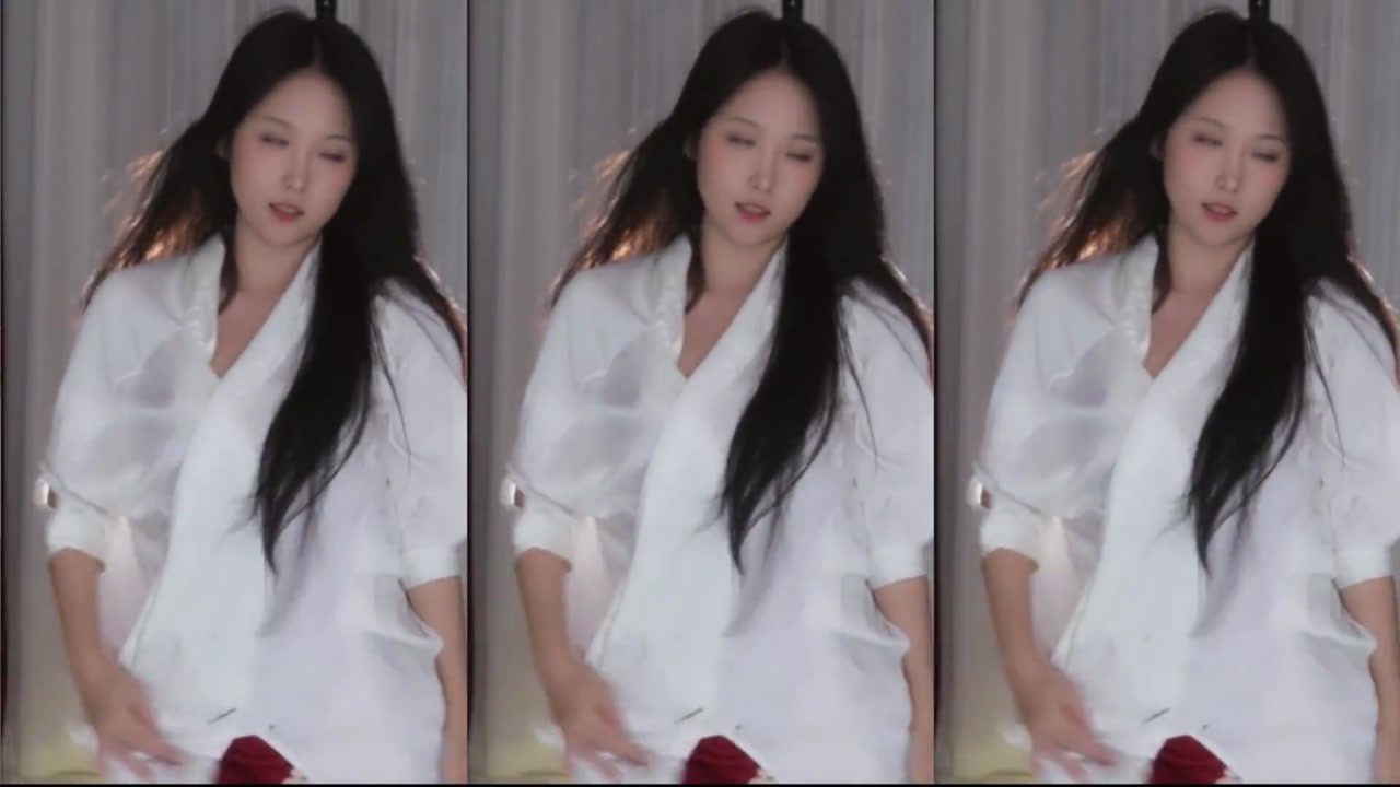 Chinese girl puyubin[朴雨彬]20231017 Douyulive dancer Livestream Highlights 000028
