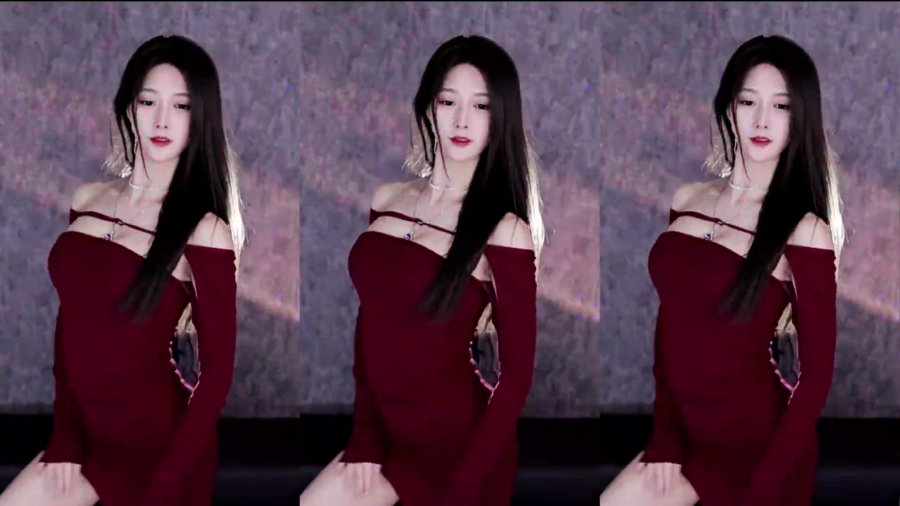 Douyin 王芯恩Tree[wangxinentree]20220126 TikTok live with Chinese girls dancing 233700