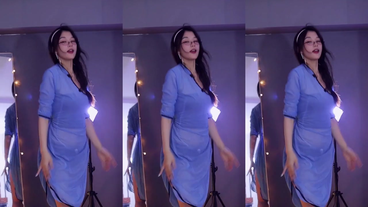 Douyin 羊小雪[yangxiaoxue]20230605 Wechat live with Chinese girls dancing 000001