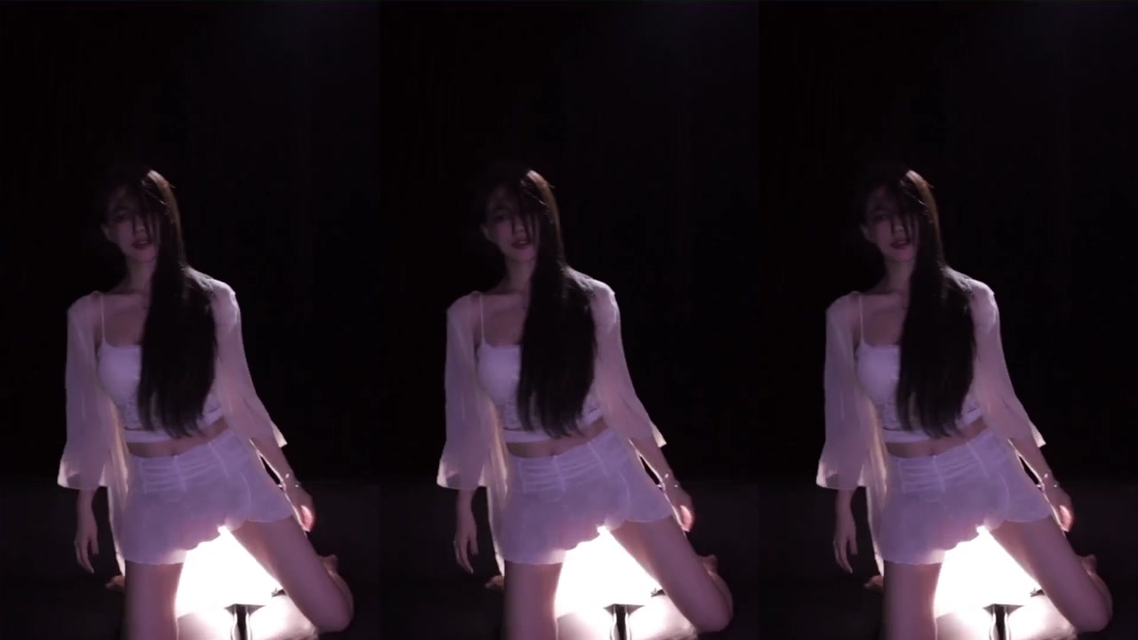 Douyin 王雨檬呀[wangyumengya]20231017 Chinese girl live free 000015