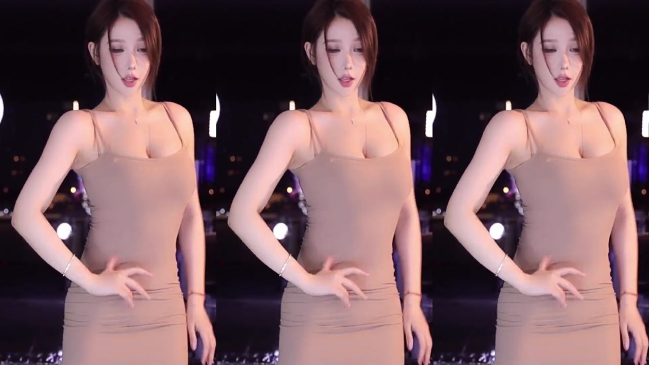 Huya minana呀20230705 Cute Chinese Girls Dance Livestream Highlights 000003