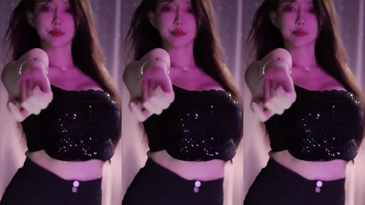 Huya 王雨檬呀20230911 pretty chinese girl live dance 000001