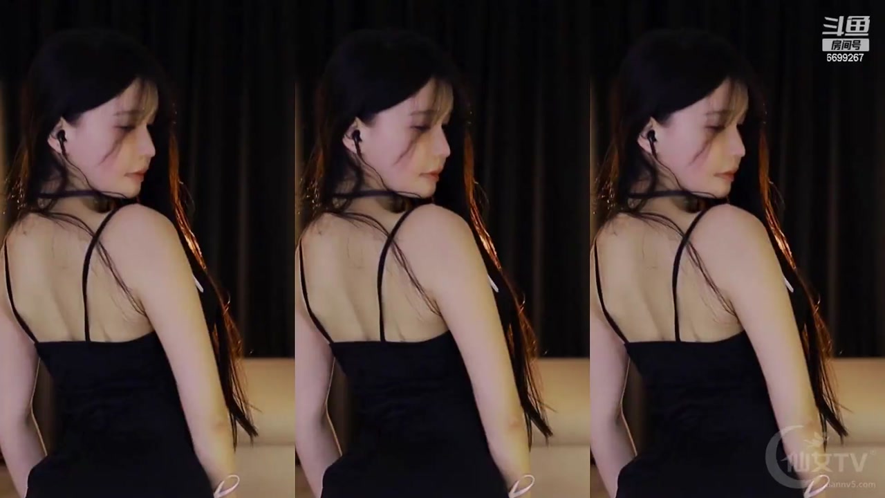 Douyin hunanxiaochengzi[湖南小橙子]20230719 Douyulive dancer Livestream Highlights 000001