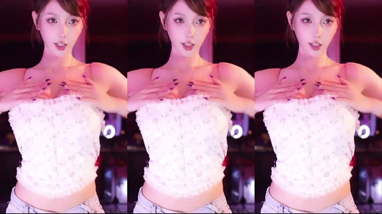 Douyin minana呀[minanaya]20231024 Chinese girl live free 000045