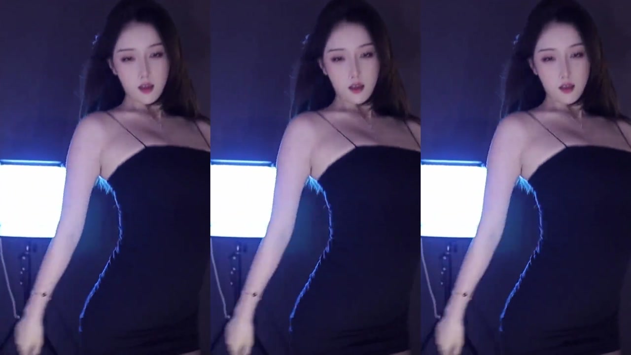 Douyin linruanruan[林软软]20231019 Chinese girl live stream 000003