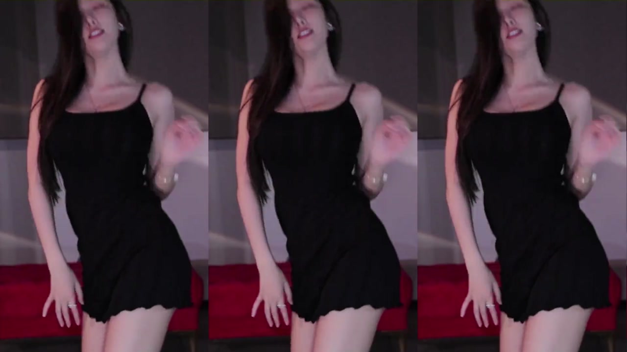 Huya 一只萌七哟o20230706 pretty chinese girl live dance 000045