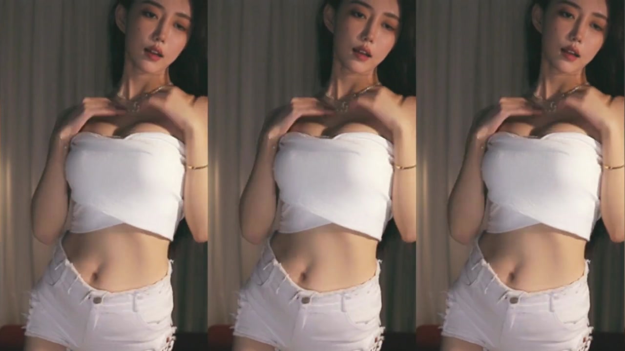 Chinese girl 王雨檬呀[wangyumengya]20220122 Chinese girl live stream free 211801