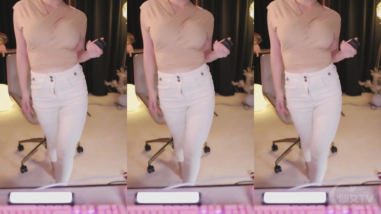 Huya 猫崽崽三分糖20231009 Chinese Douyu female anchor dances 000000