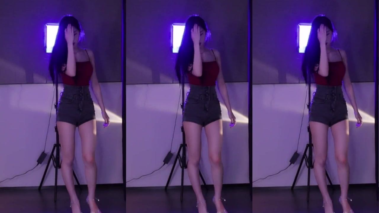 Huya 一只萌七哟o20230607 Chinese girl live recording 000015