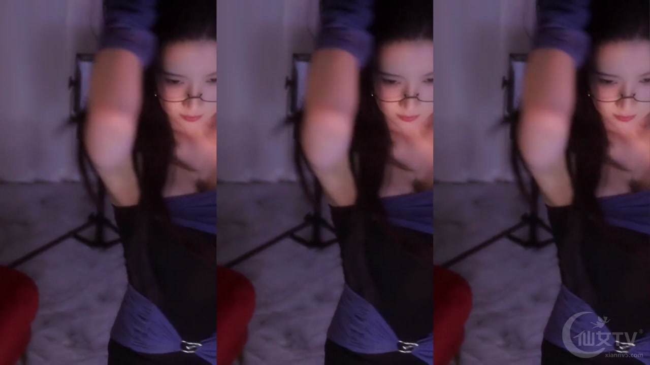 Chinese girl 一只萌七哟o[yizhimengqiyoo]20231218 Chinese girl live free 000010