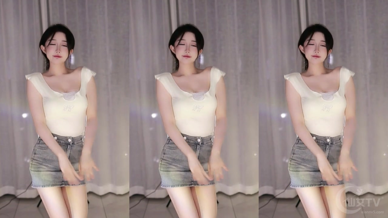 奶言艾20230715 Adorable Chinese Girl Group Dance Live 000015