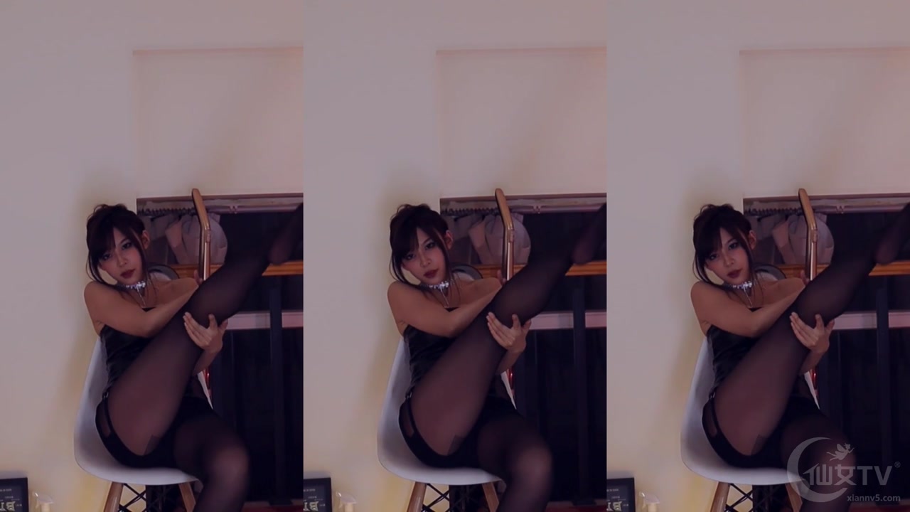 Huya 羊小雪20230716 pretty chinese girl live dance 000021